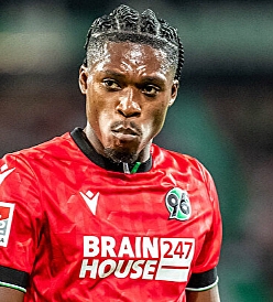Derrick Köhn Kimdir?