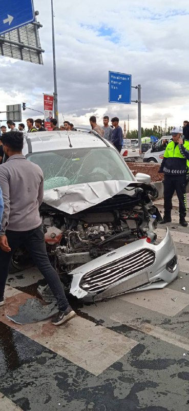 Ağrı'da trafik kazası: 6 yaralı