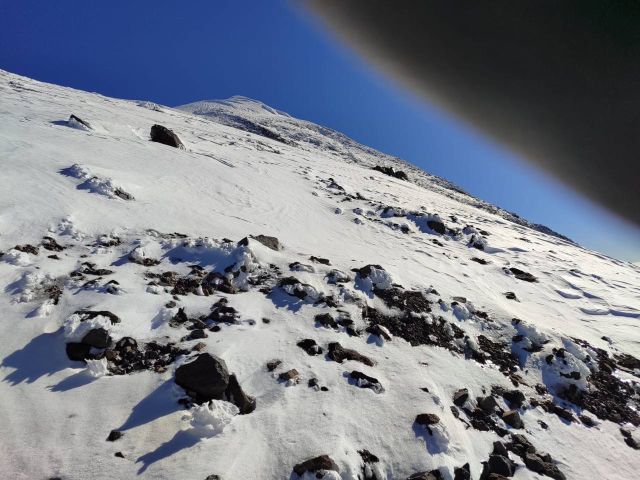 Ağrı'da Kar Kendini Gösterdi