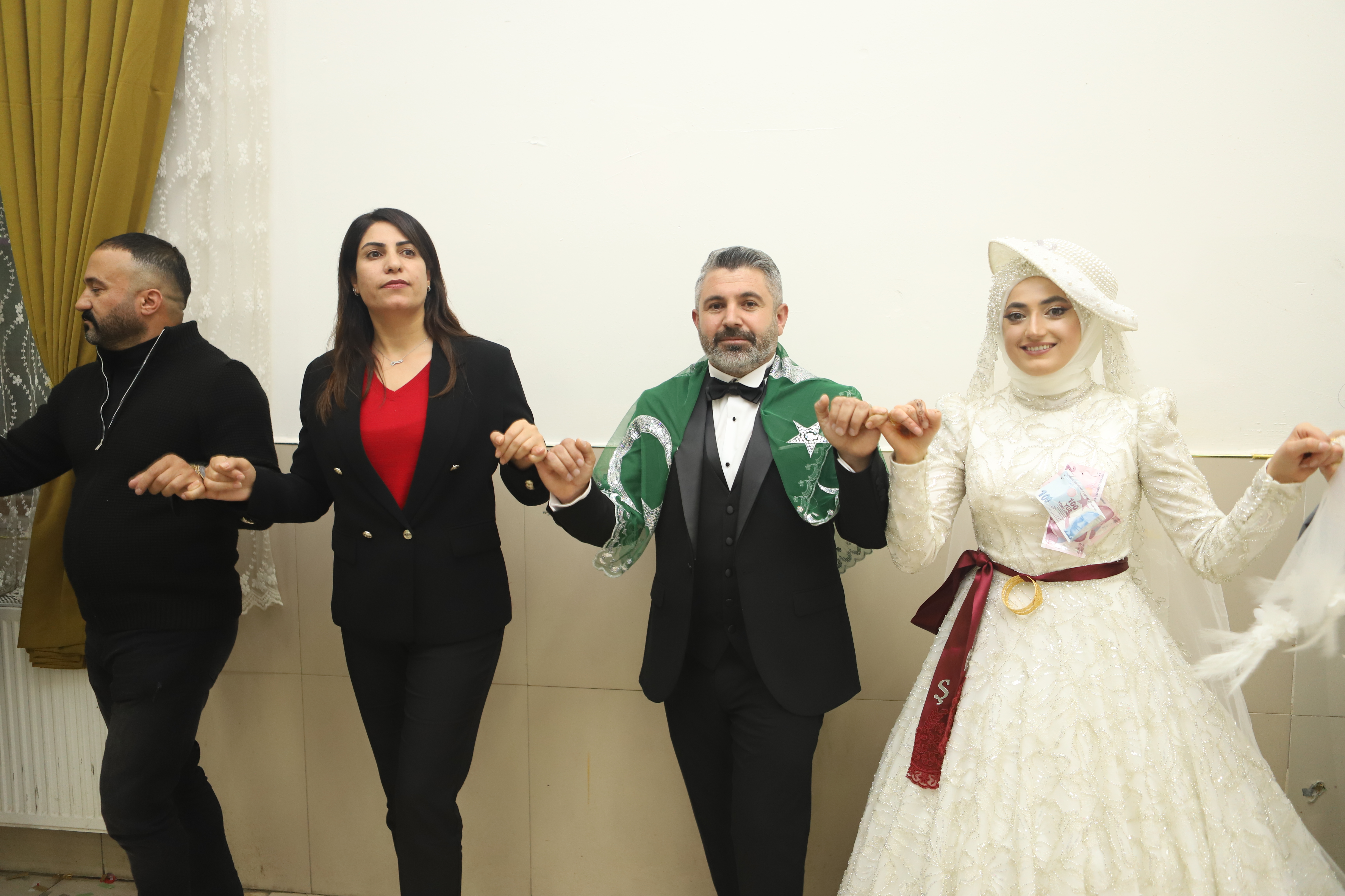 Başkan Acar, Genç çiftin nikahını kıydı