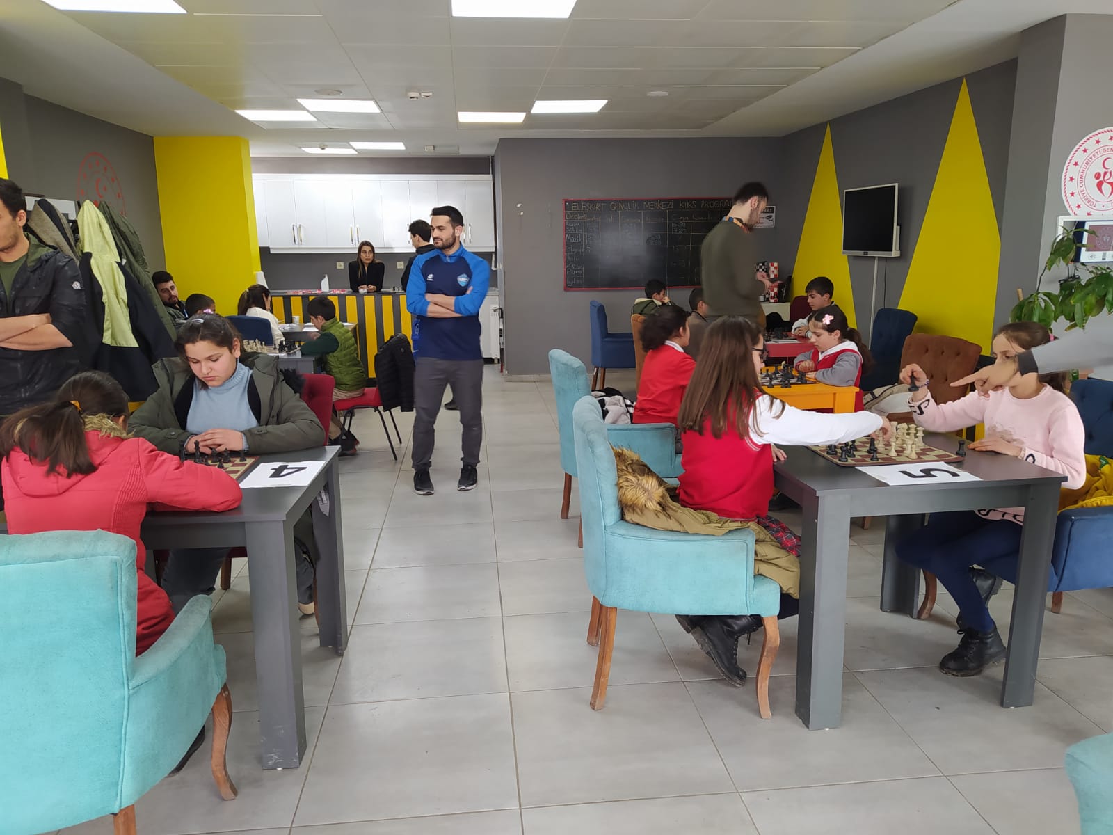 Eleşkirt’te Okul Sporları Satranç Turnuvası Tamamlandı