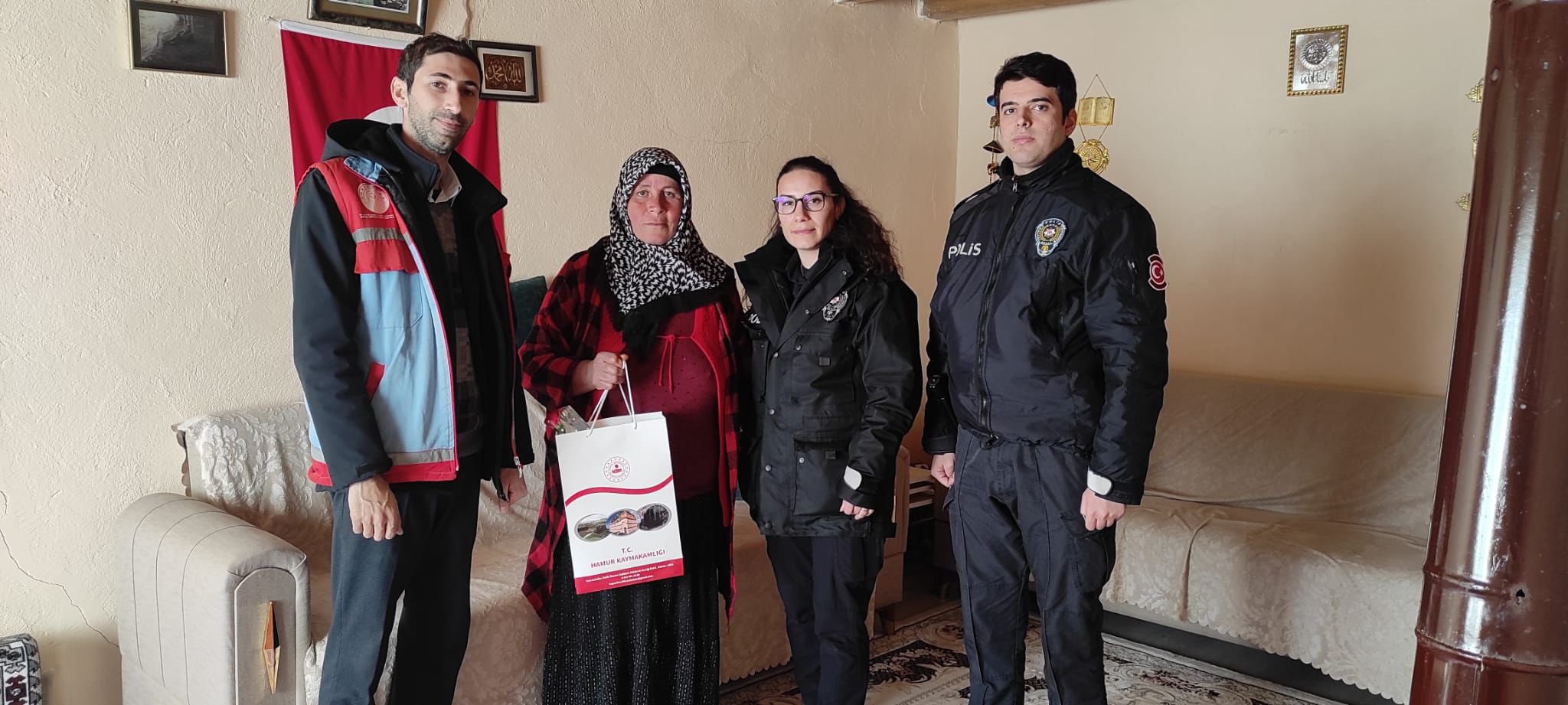 Hamur Kaymakamından Şehit Anneleri ve Gazi Eşlerine Ziyaret