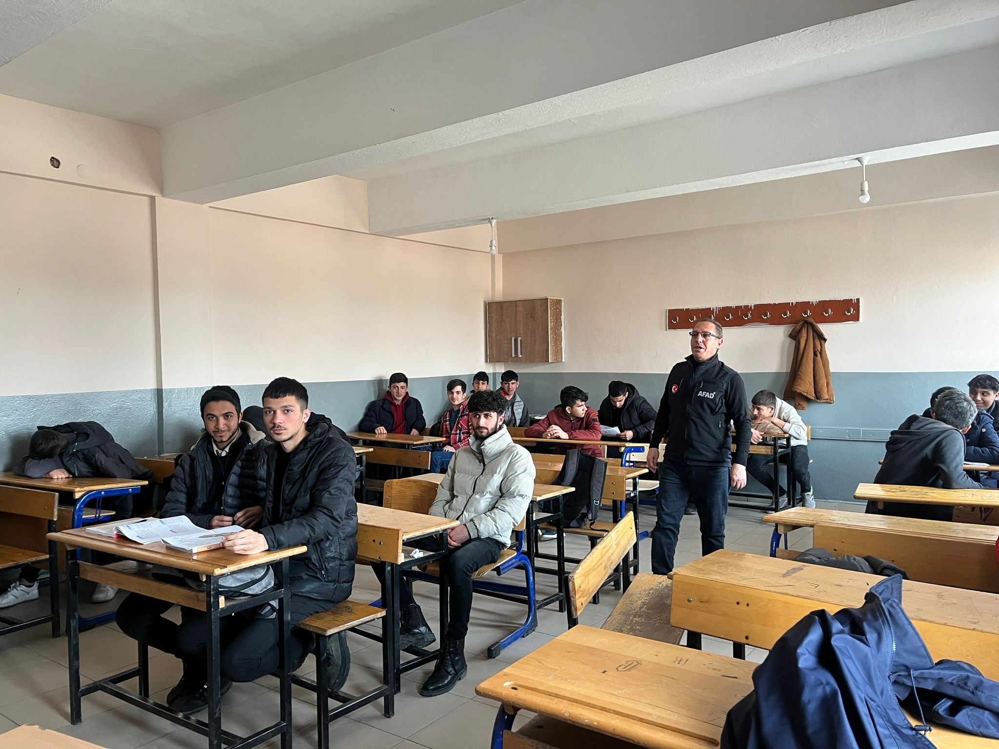 AFAD Ağrı'da Lise Öğrencilerine Yönelik Afet Farkındalık Eğitimi Verdi