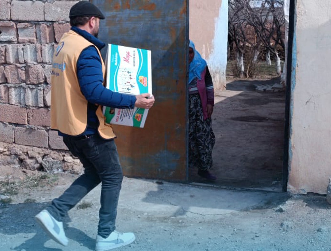 İYİLİKDER’den Doğubayazıt İftar sofralarına uzanan iyilik hareketi