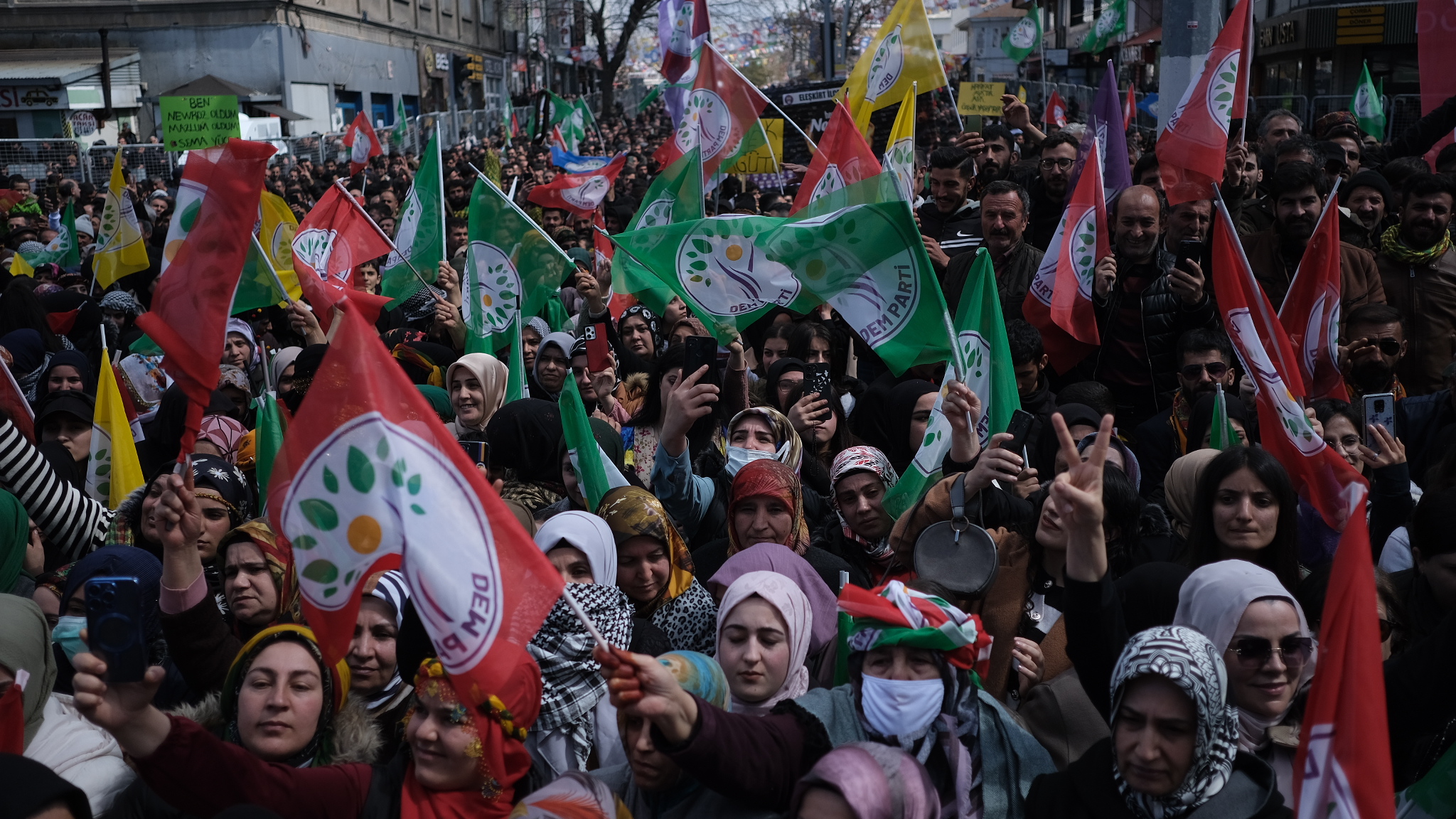 Dem Parti Final Mitingini Ağrı’da yaptı