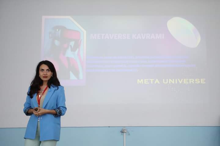 AİÇÜ'de Spor Eğitiminde Metaverse Çalıştayı Düzenlendi