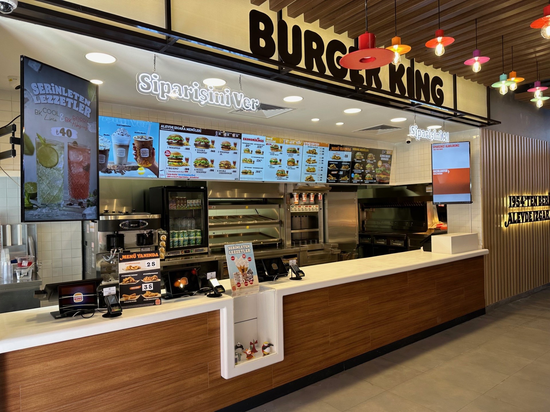 BURGER KING ve POPEYES VAN ERCİŞ’TE HİZMETE AÇILDI!