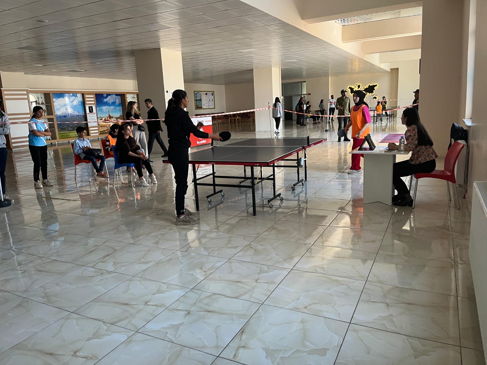 Ağrı'da "Haydi Kızlar Spora" temalı spor şenliği sona erdi