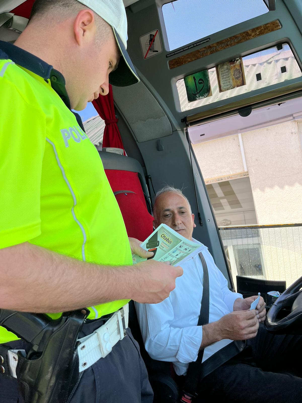 Ağrı’da Bayram tatili süresince trafik denetimi ve kontrolleri devam ediyor