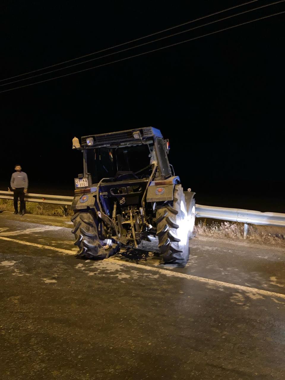Ağrı'da trafik kazası: 4 yaralı (Videolu haber)