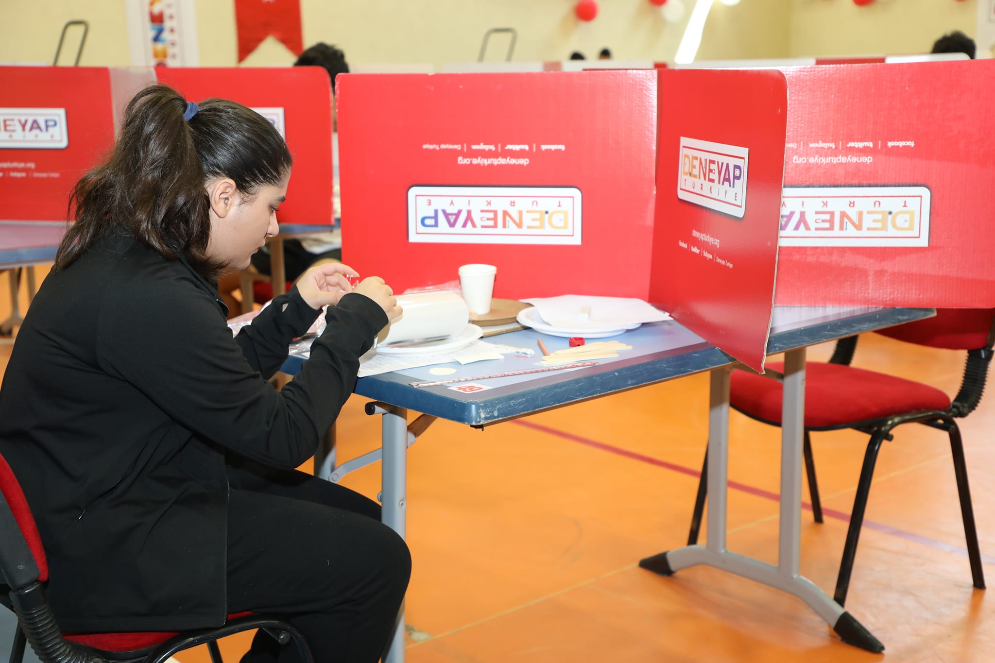 Ağrı'daki DENEYAP Teknoloji Atölyeleri uygulama sınavına 151 öğrenci katıldı