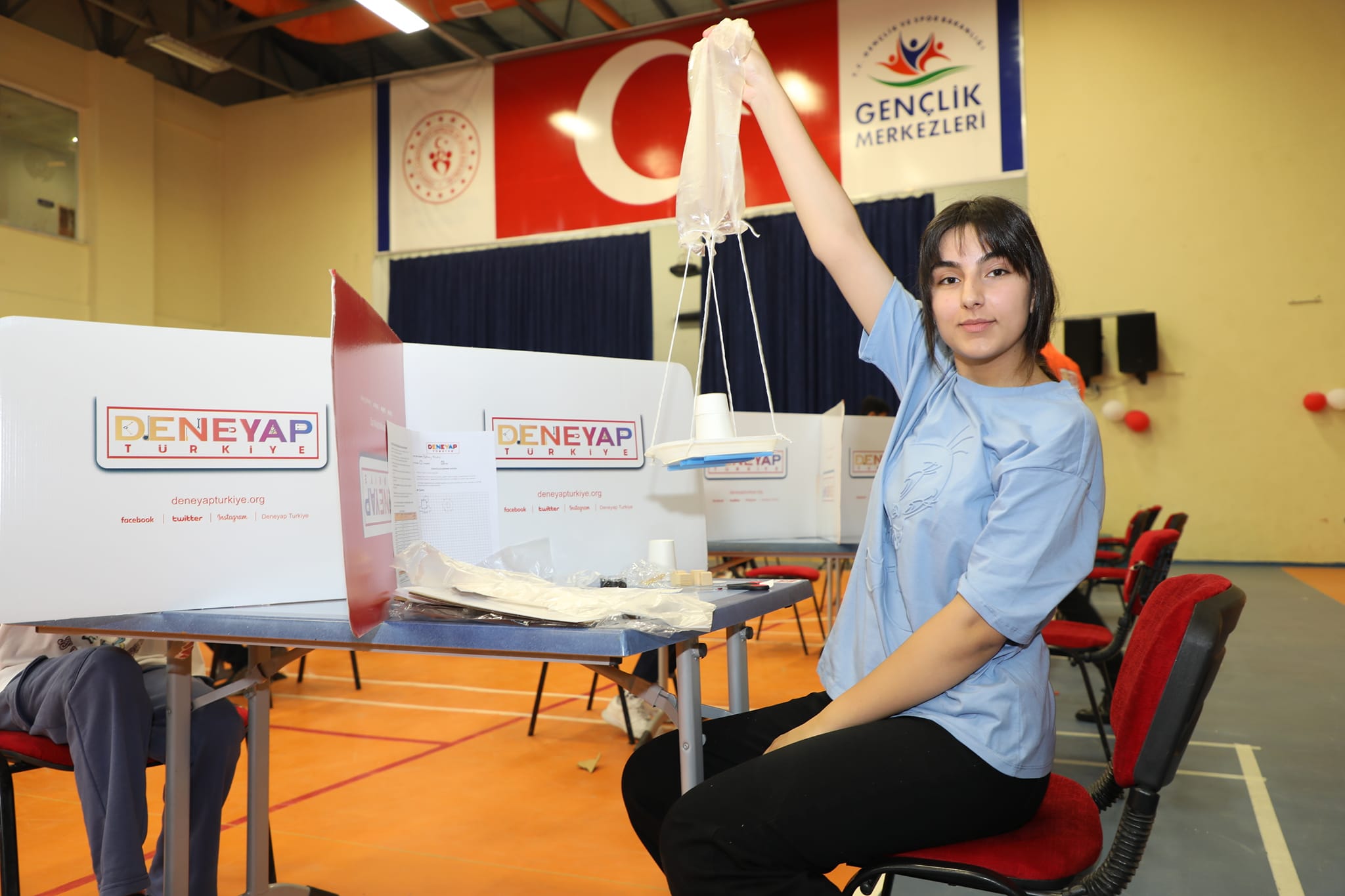Ağrı'daki DENEYAP Teknoloji Atölyeleri uygulama sınavına 151 öğrenci katıldı