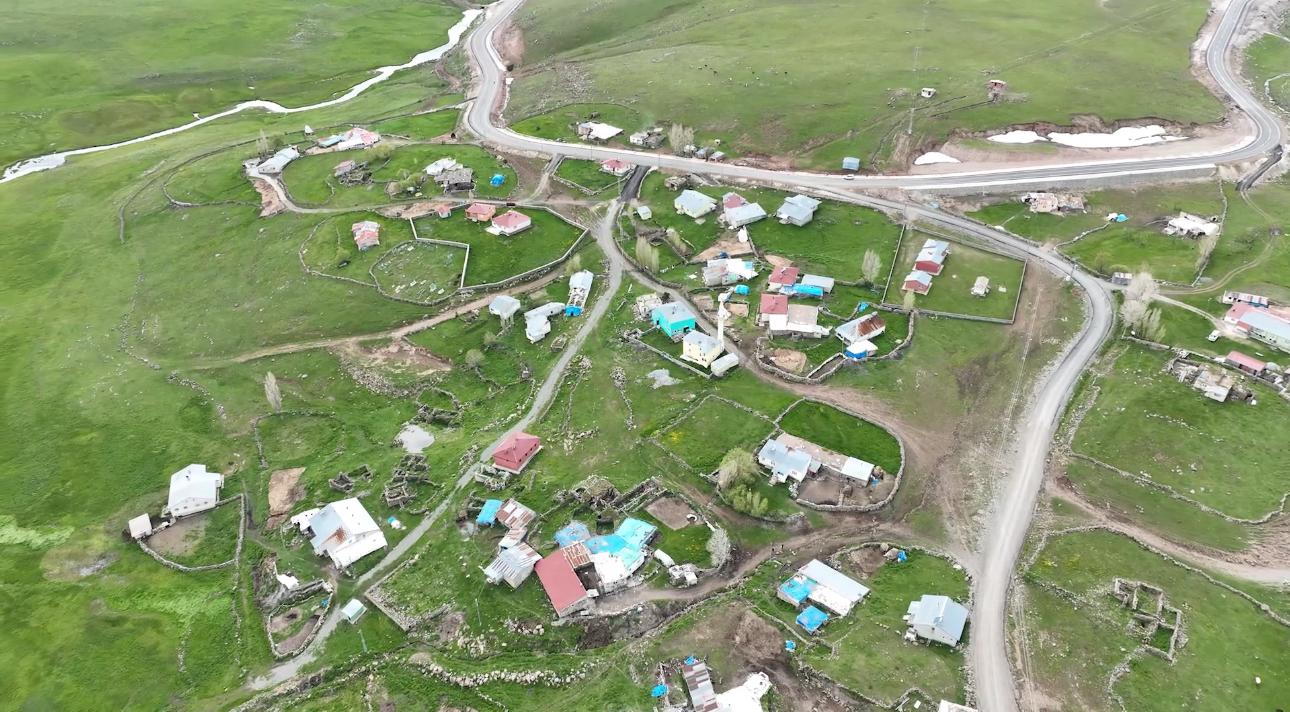 Ağrı'nın eşsiz güzellikleri dronla görüntülendi (Videolu Haber)