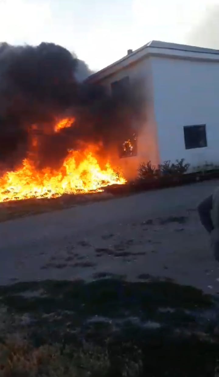 Patnos'ta taziye evinde çıkan yangın korkuttu(Videolu haber)