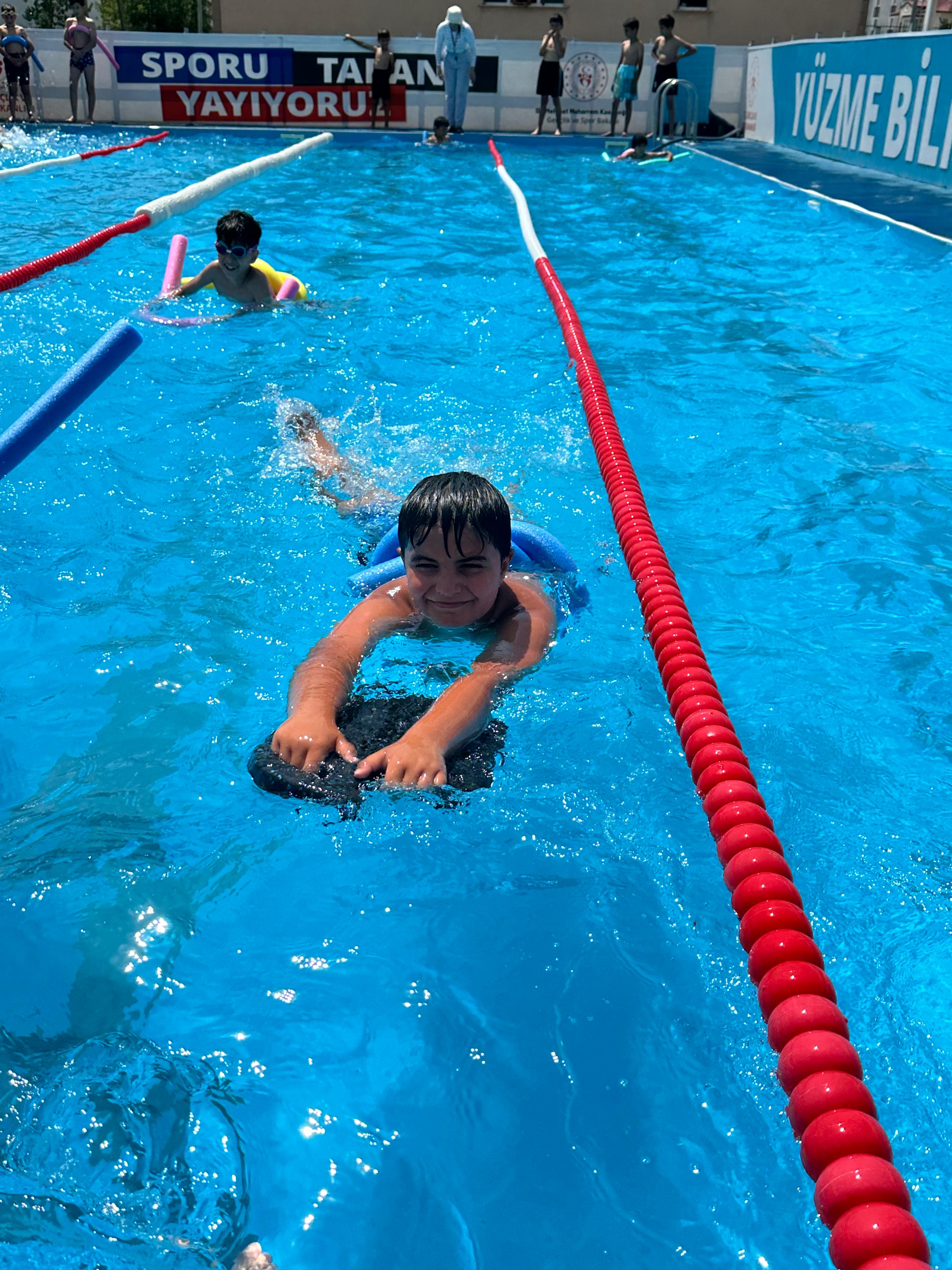 Ağrı’da Yaz Spor Kursları Tüm Heyecanıyla Devam Ediyor