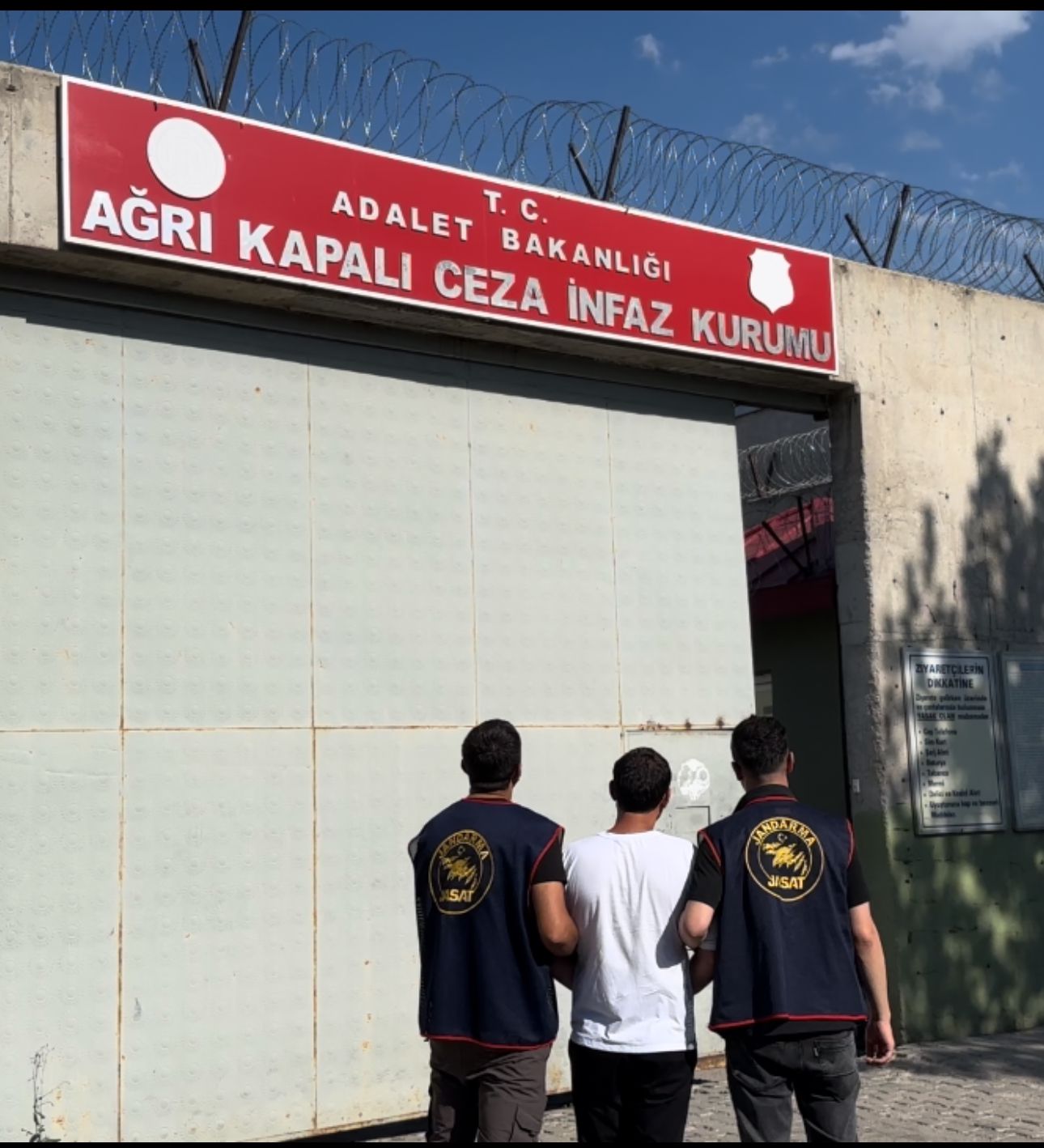 Ağrı’da İki Zehir Taciri Kıskıvrak Yakalandı