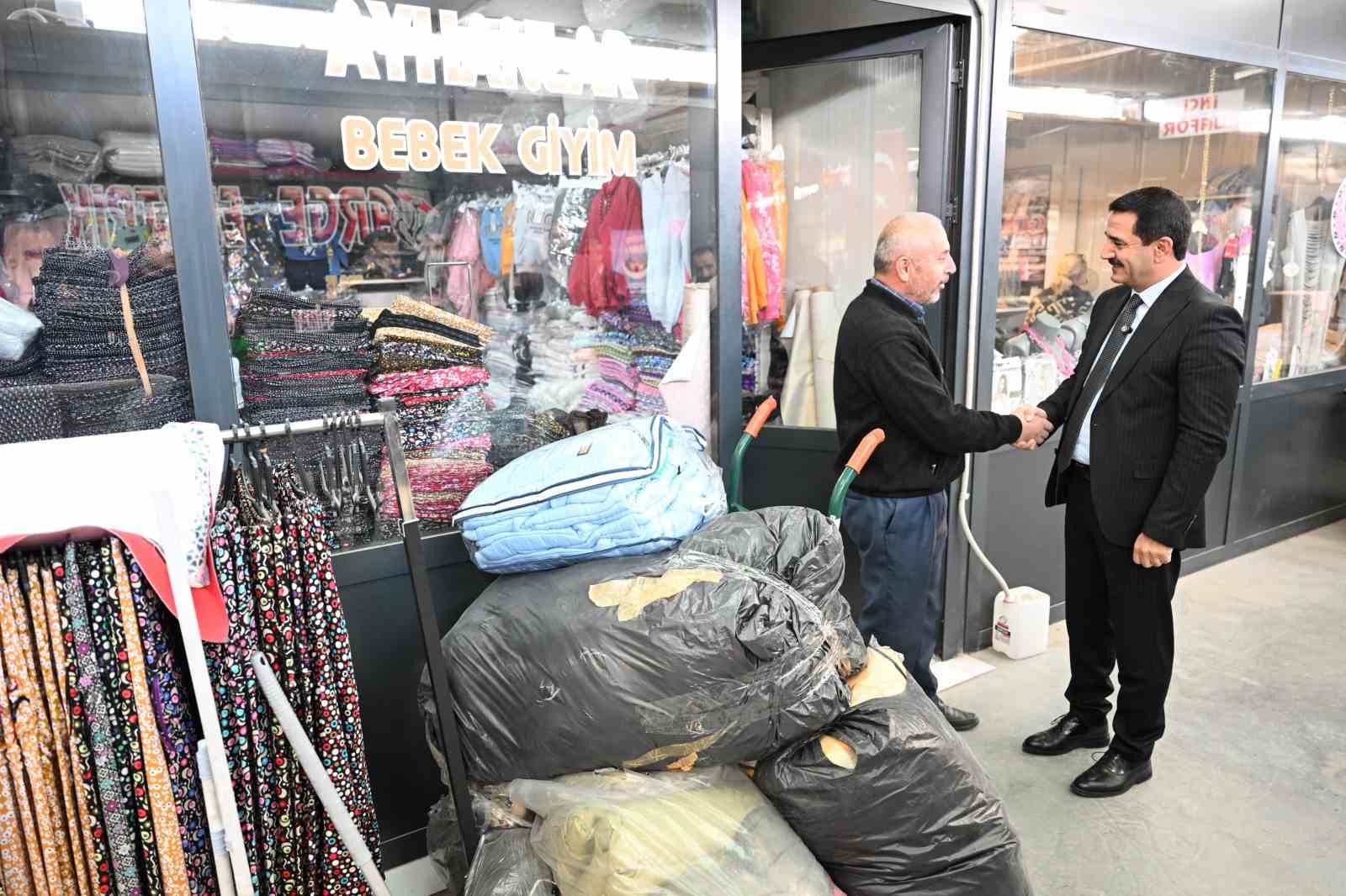 Taşkın: "Esnaflarımızın yanındayız"