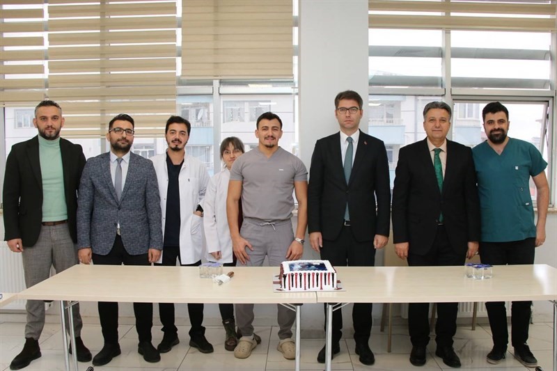 Kaymakam Karaloğlu 'Dünya Diş Hekimleri Günü'nü kutladı