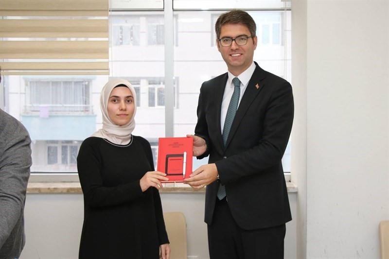 Kaymakam Karaloğlu 'Dünya Diş Hekimleri Günü'nü kutladı