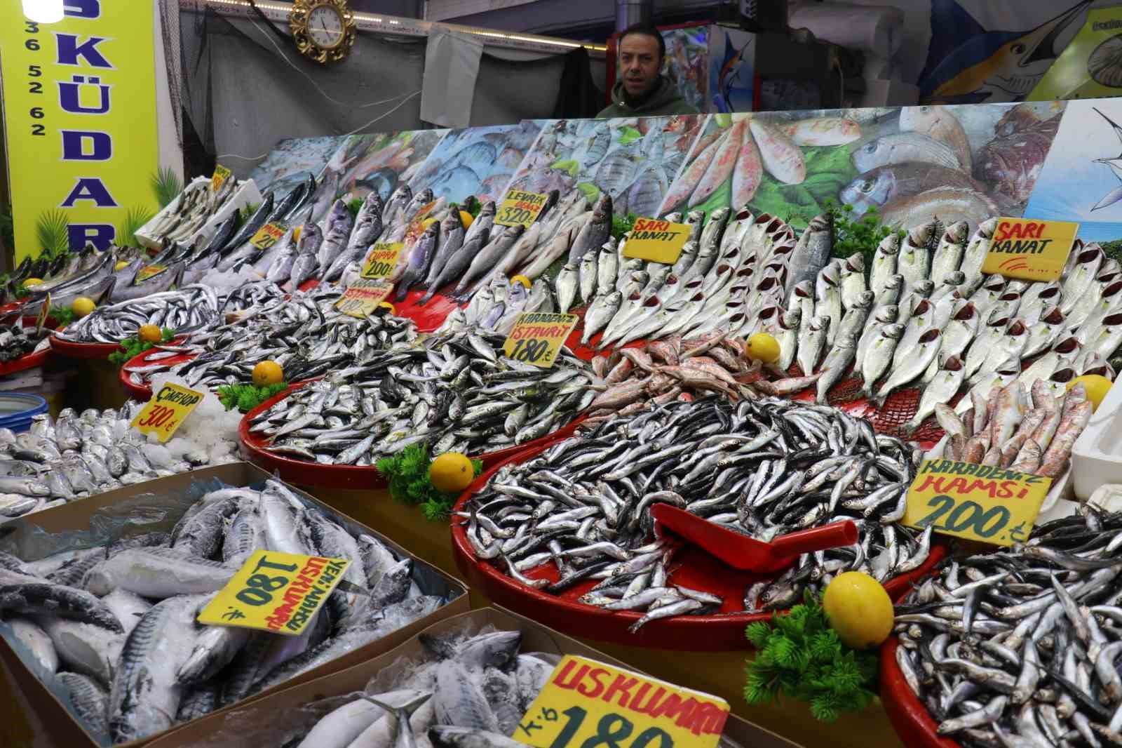Malatya'da havalar soğudu balığa talep arttı