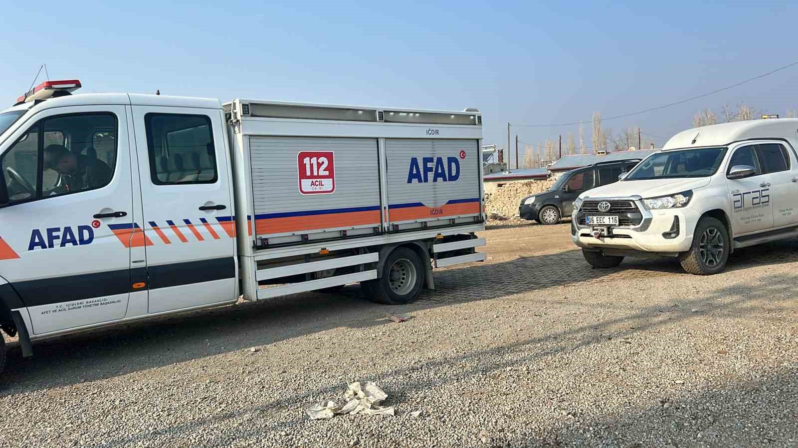 Iğdır'da çıkan yangında bir ev kullanılamaz hale geldi