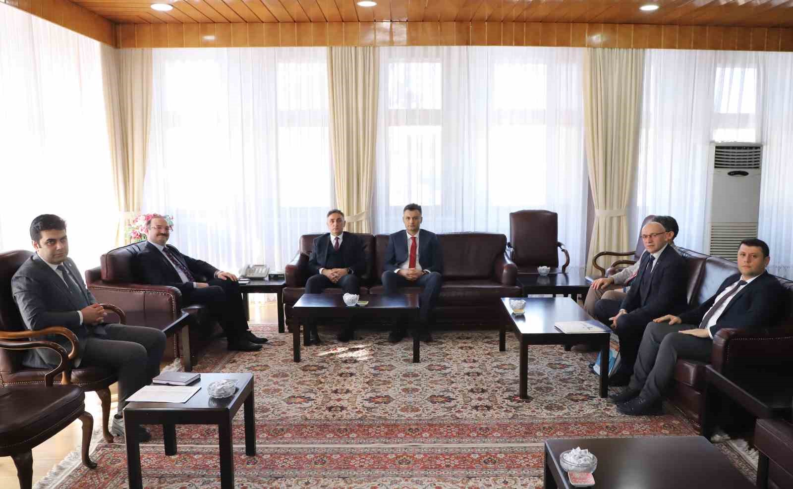 Atatürk Üniversitesinde,İŞKUR Gençlik Programı protokolü imzalandı