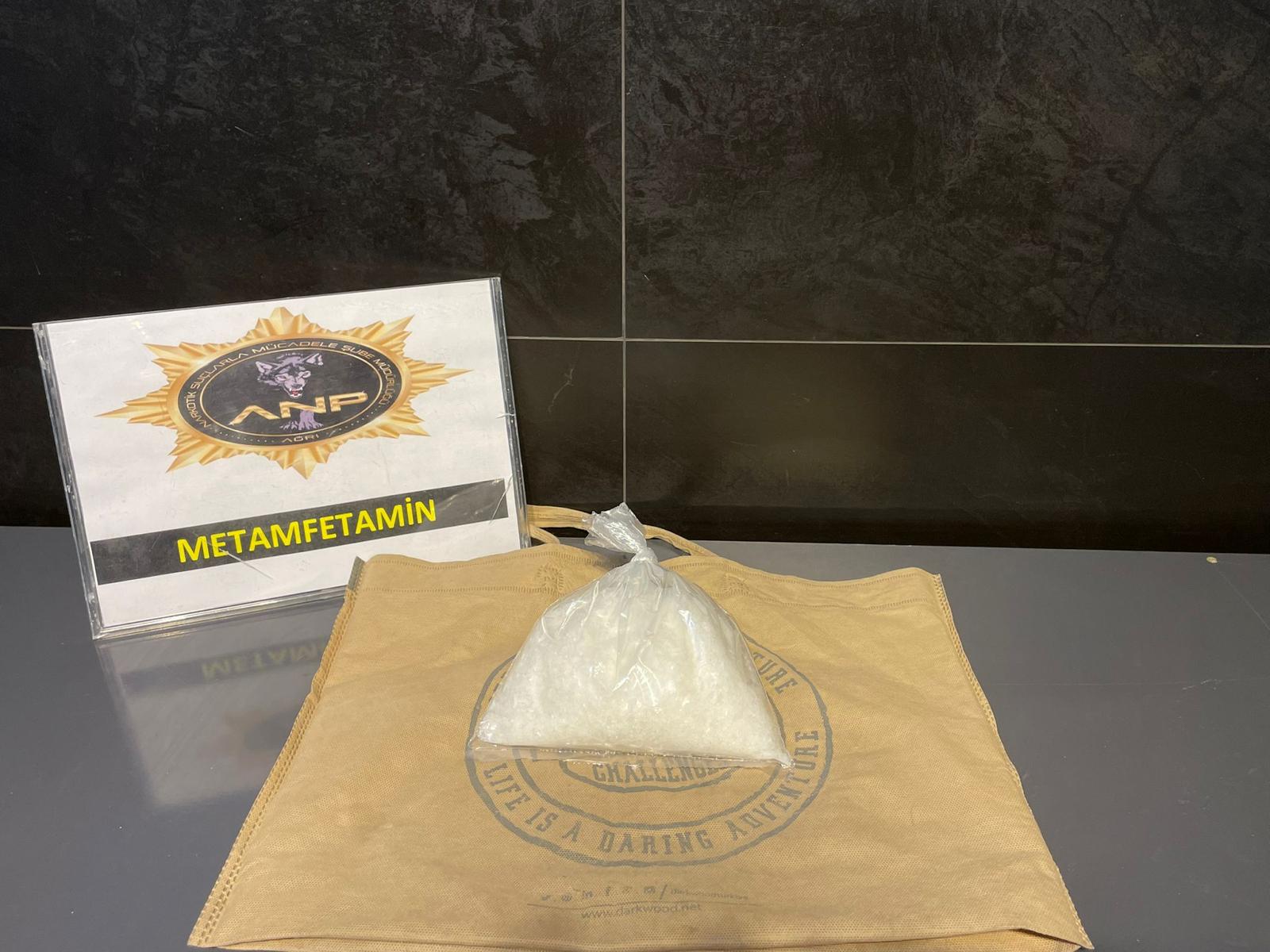 Ağrı’da uyuşturucu operasyonu: 2 gözaltı