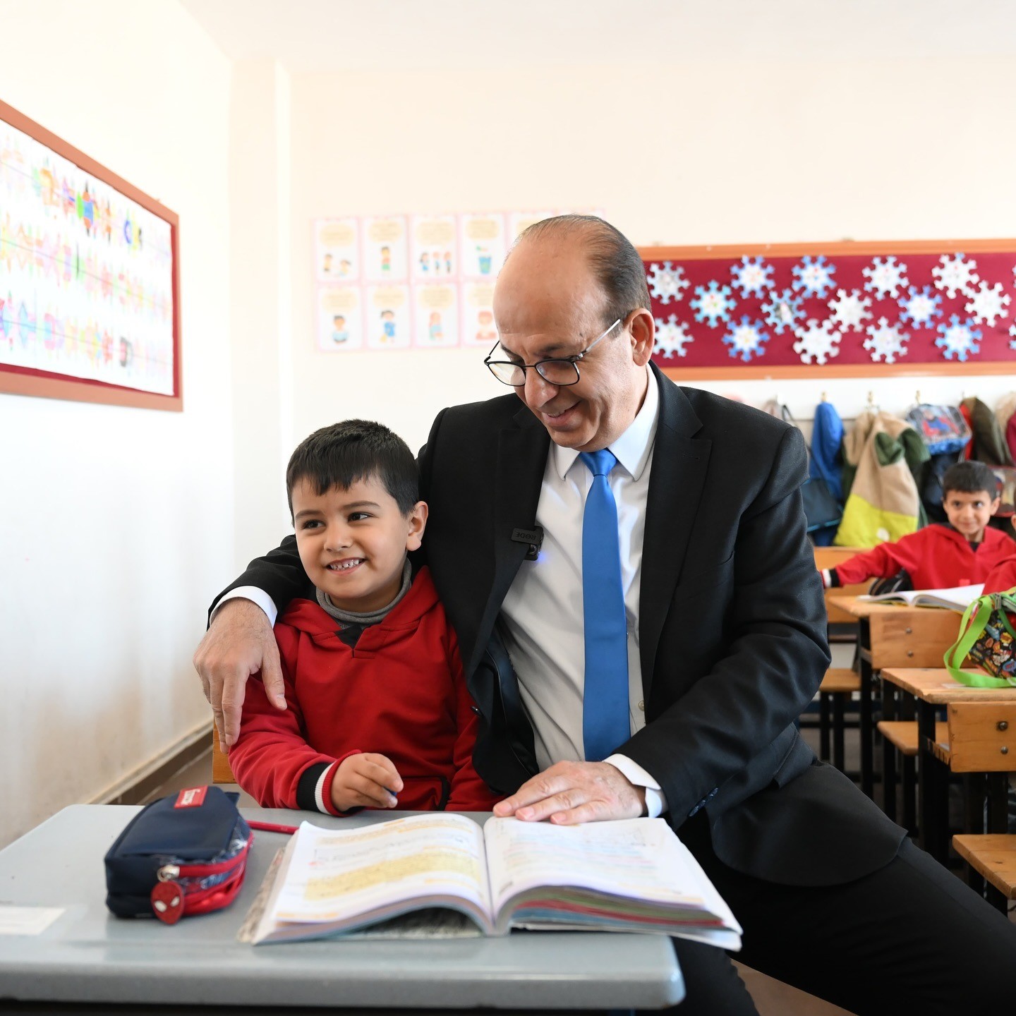 Başkan Geçit: "Eğitime yatırım, sağlıklı nesillerin teminatıdır"