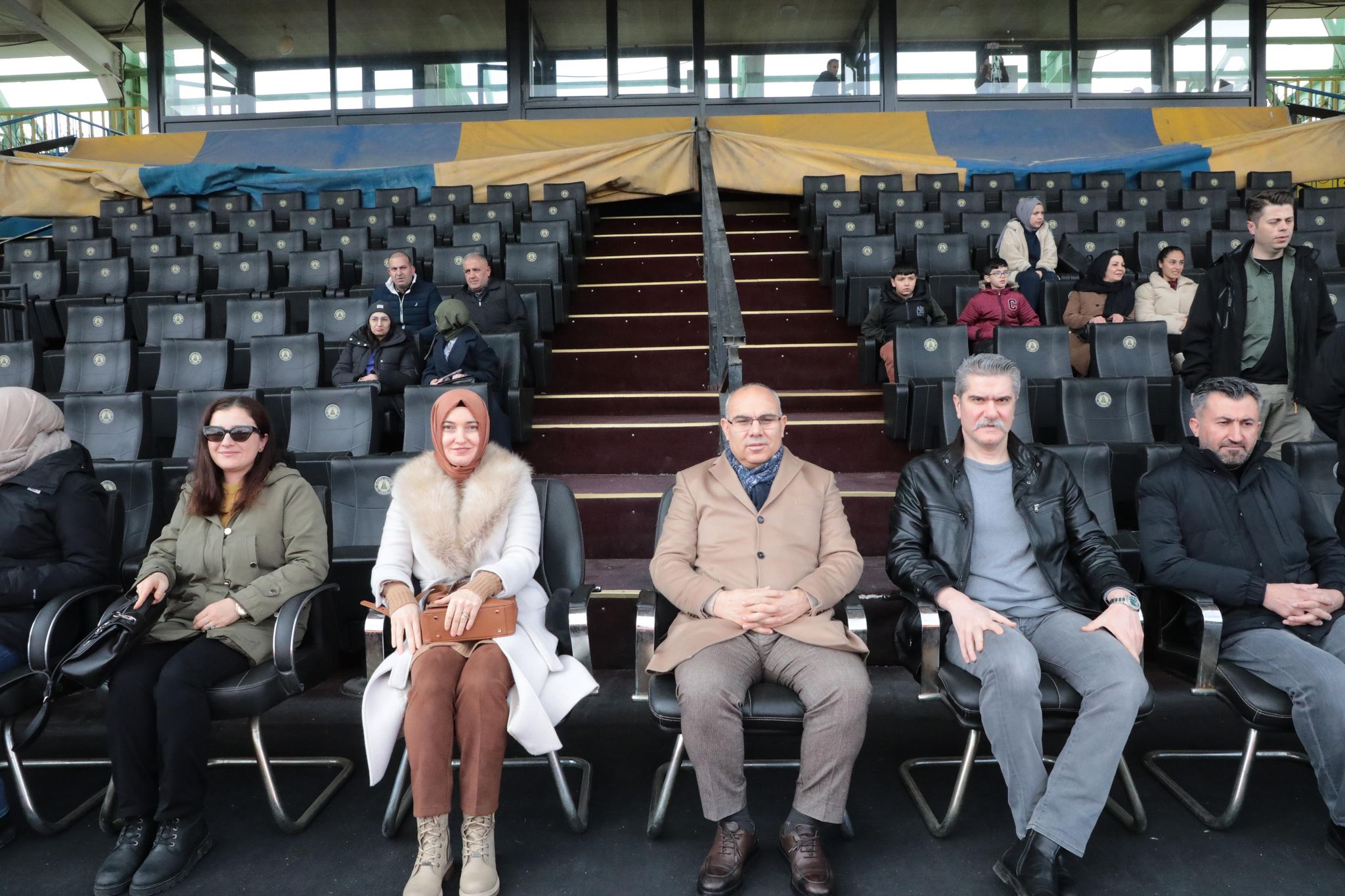 Ağrı’nın Yeşil Saha Melekleri Vangücü Spor'u 3-2 mağlup etti