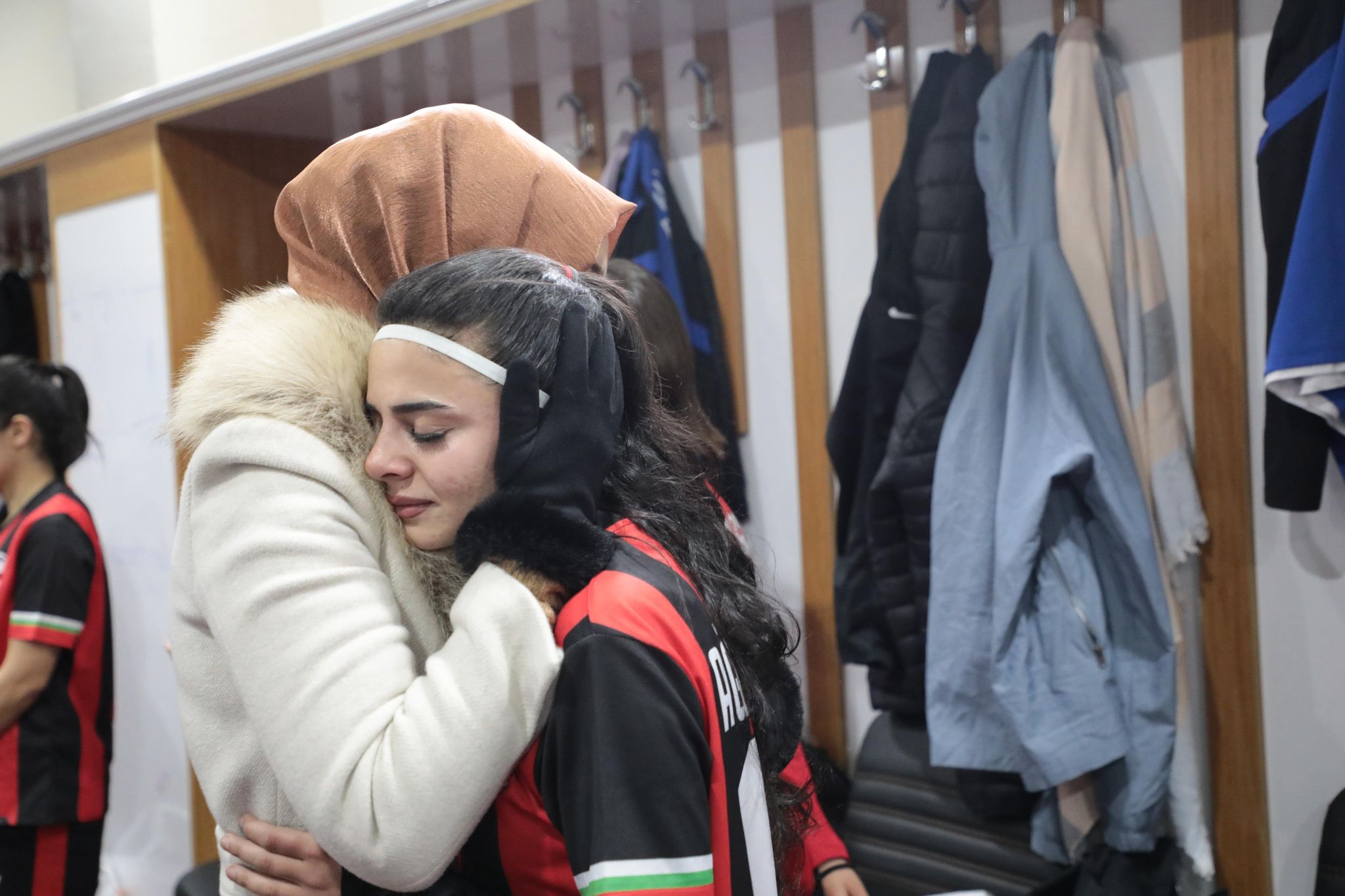 Ağrı’nın Yeşil Saha Melekleri Vangücü Spor'u 3-2 mağlup etti