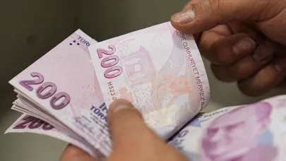 Bakan'dan Açıkladı: Asgari Ücrete Zam Gelecek mi?