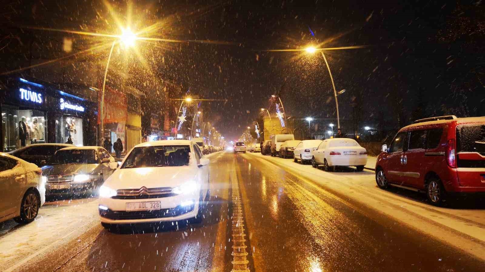 Bölgede kar yağışı etkili oluyor