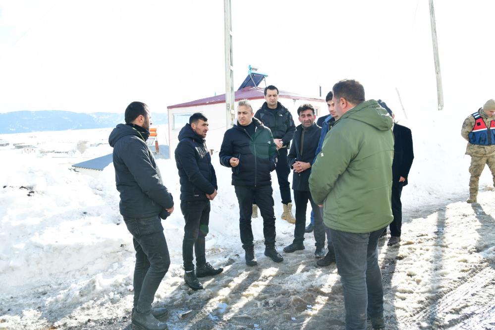 Cumhuriyet tarihinin yoğun kar yağışı son yılların en büyük tahribatına sebep oldu