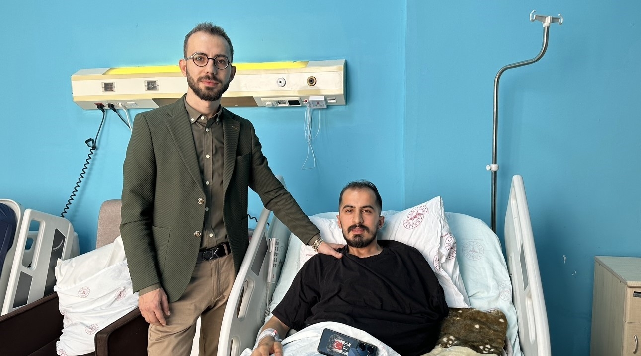 Yüksekova'da devrim gibi ameliyat: İlk defa parmak rekonstrüksiyonu yapıldı