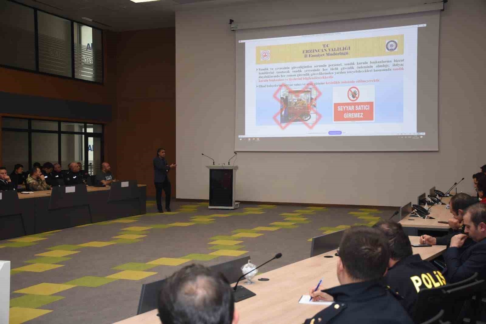 Erzincan'da 'Seçim Güvenliği' toplantısı gerçekleşti