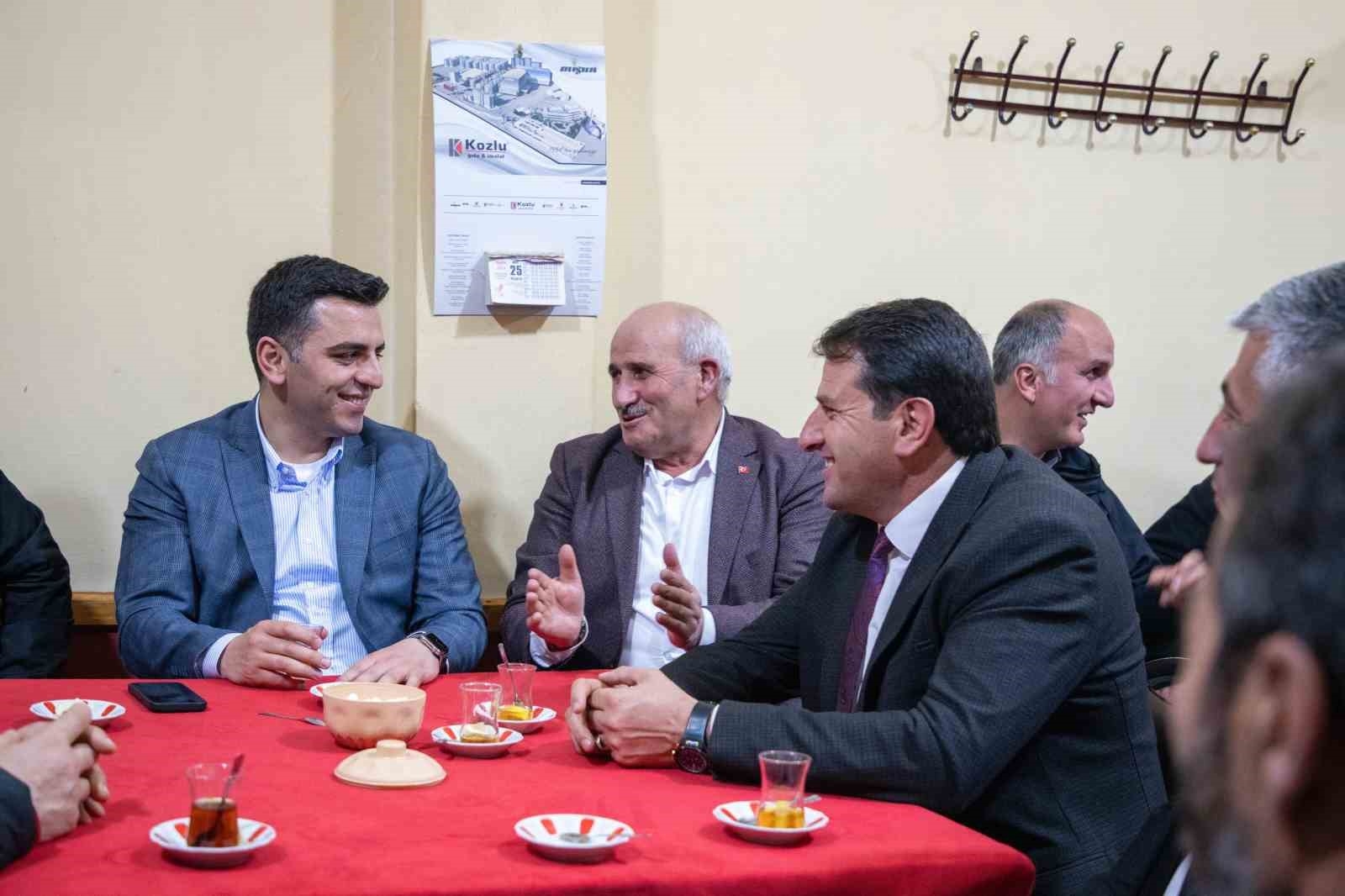 Otlukbeli'nde toplu iftar programı düzenlendi