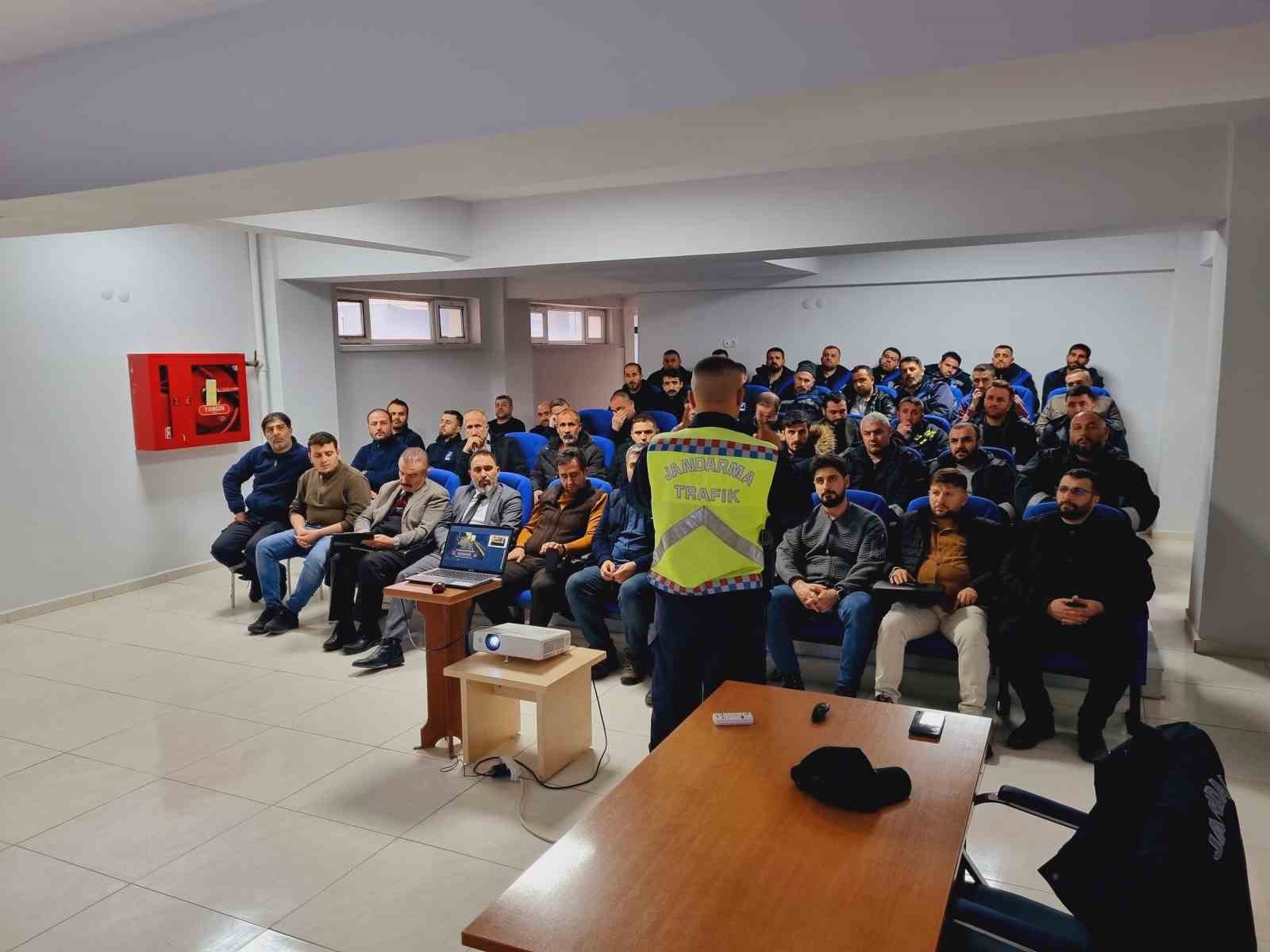 VEDAŞ personeline trafik eğitimi
