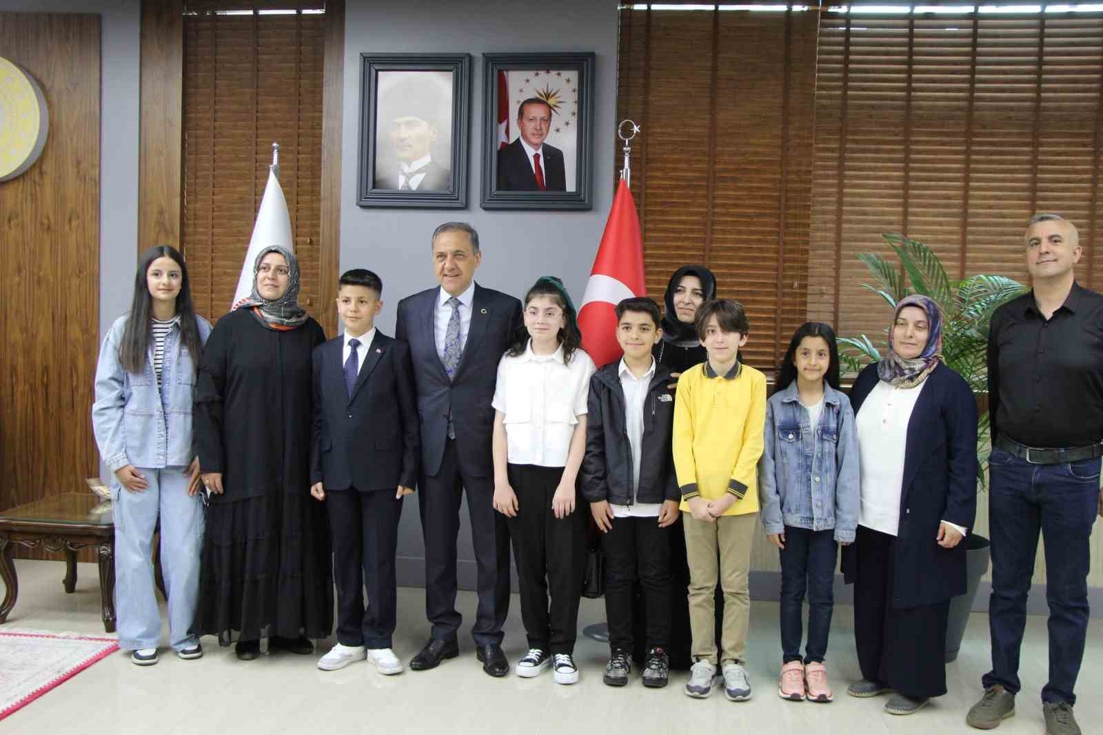 23 Nisan'da valilik makamına oturan Muhammed, "Bingöl'de dayanaksız binaların yapılmasına izin vermeyeceğiz"