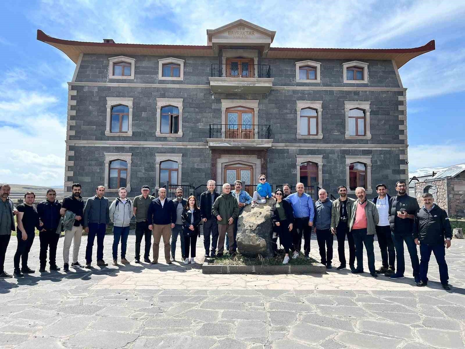 Ardahan'da basın mensuplarına turizm gezisi
