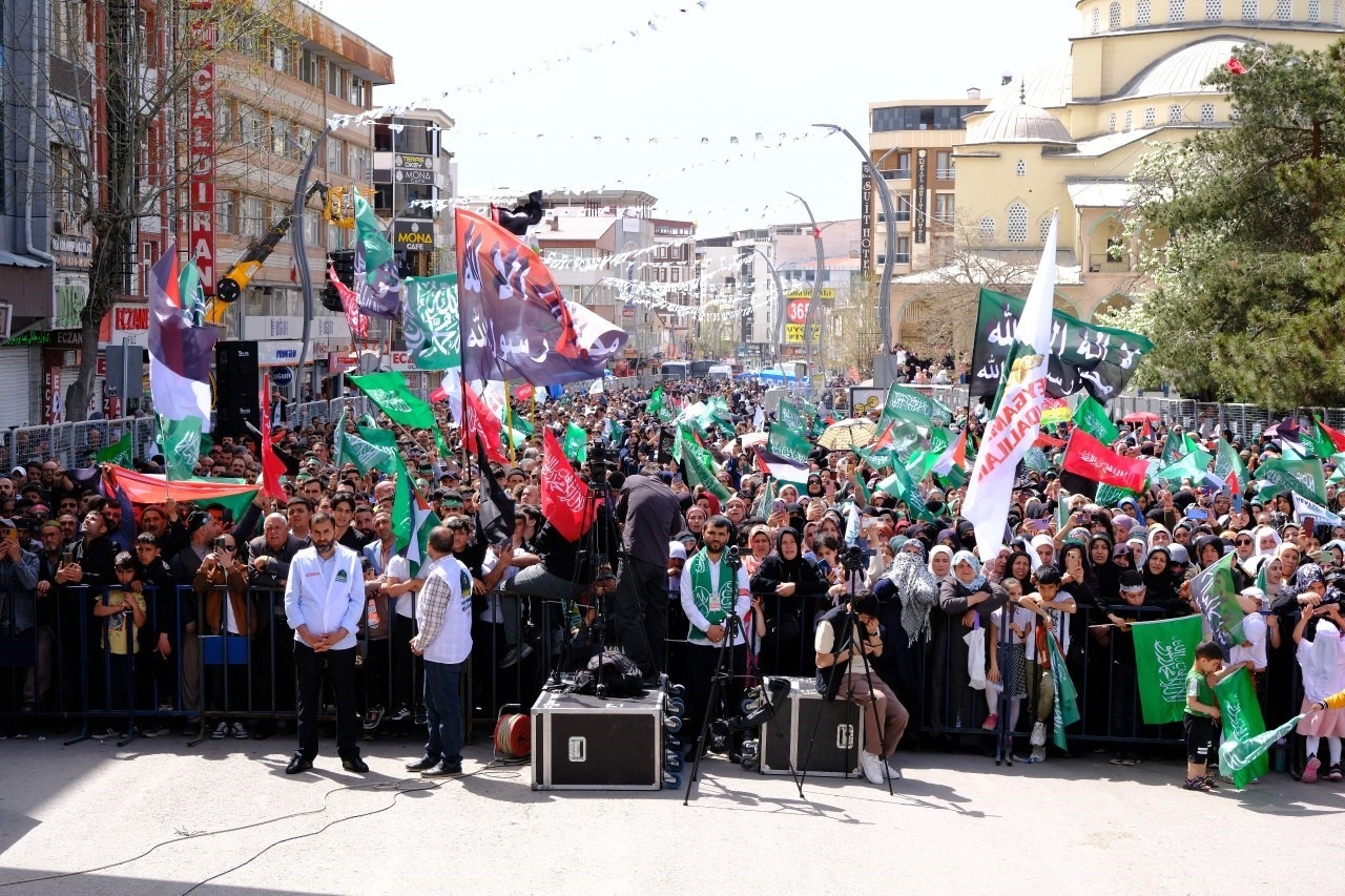 Van'da Mevlid-i Nebi etkinliği katılım yoğun oldu