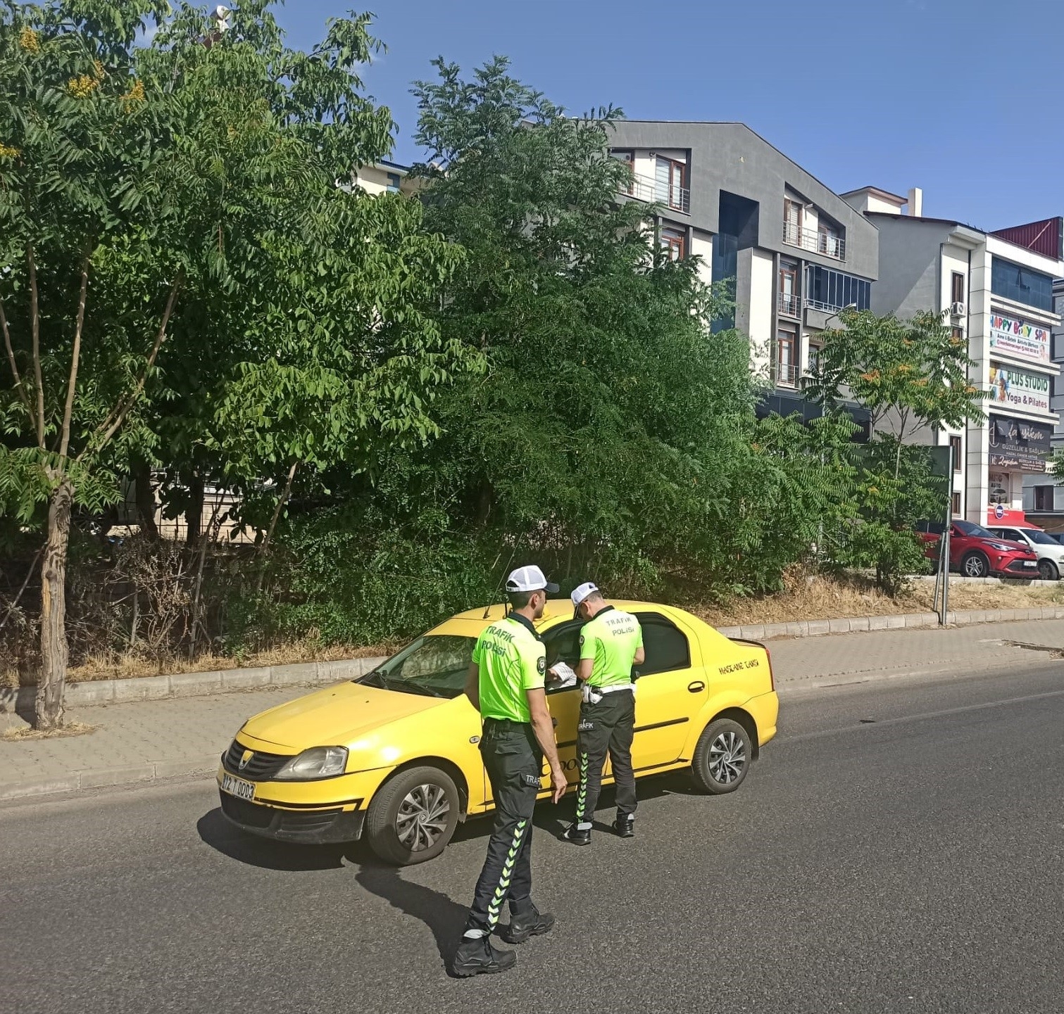 Trafik denetimleri sürüyor Iğdır'da