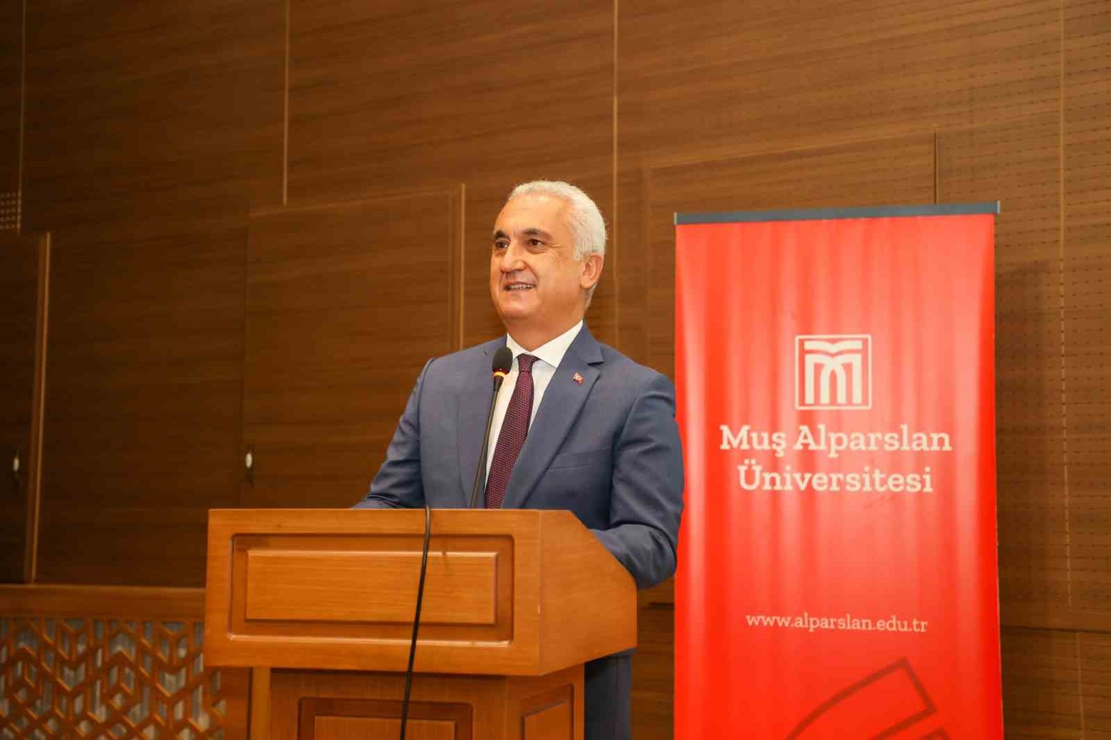 Muş'ta Mevlid-i Nebi ile Camiler ve Din Görevlileri Haftası programı düzenlendi