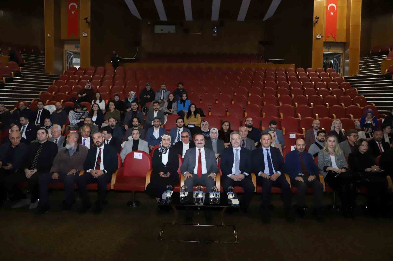 Erzurum Atatürk Üniversitesi, akademisyenlerini ödüllendirmeye devam ediyor