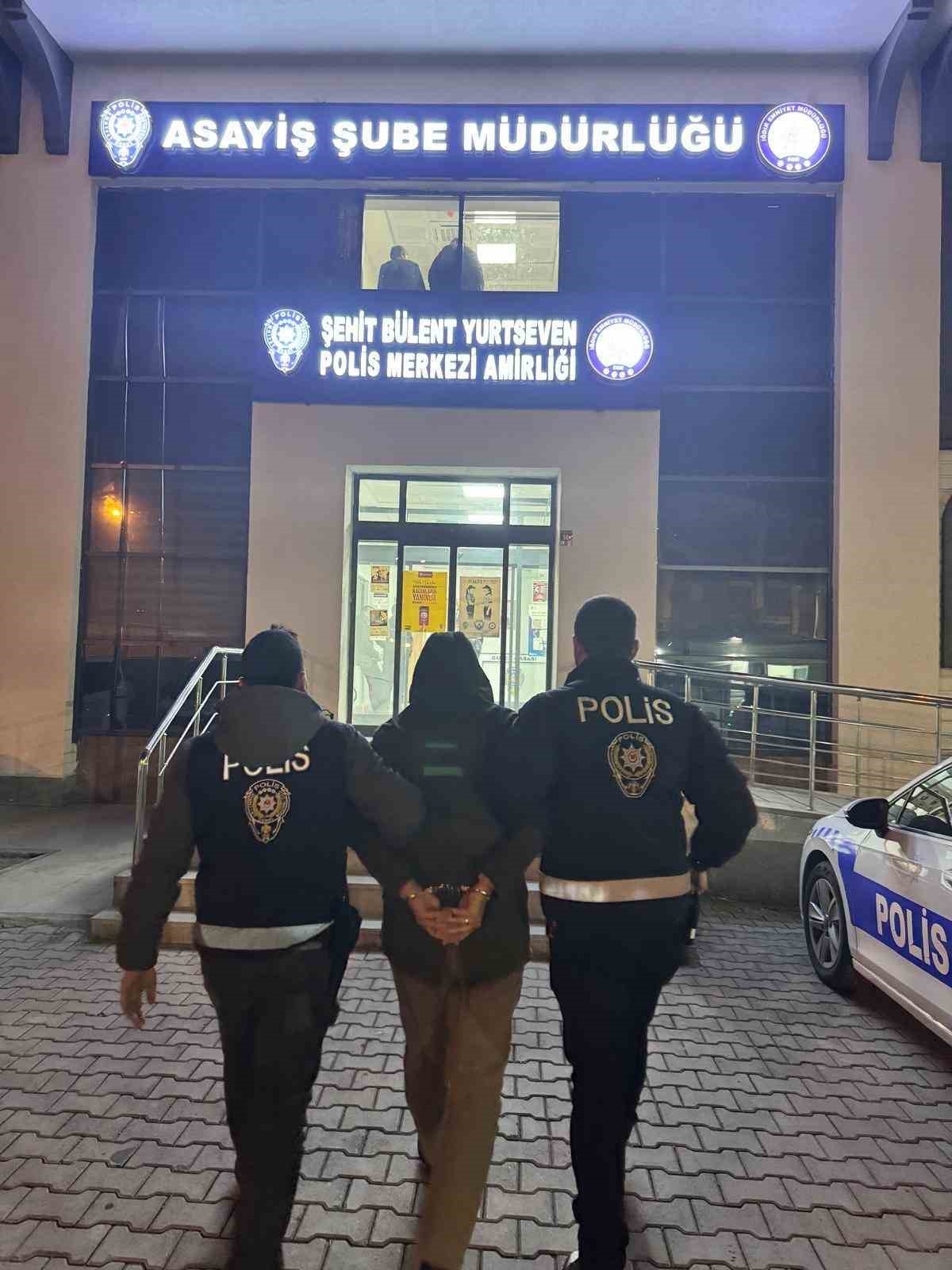 Iğdır'da 15 yıl kesinleşmiş hapis cezası bulunan cinsel istismar zanlısı yakalandı