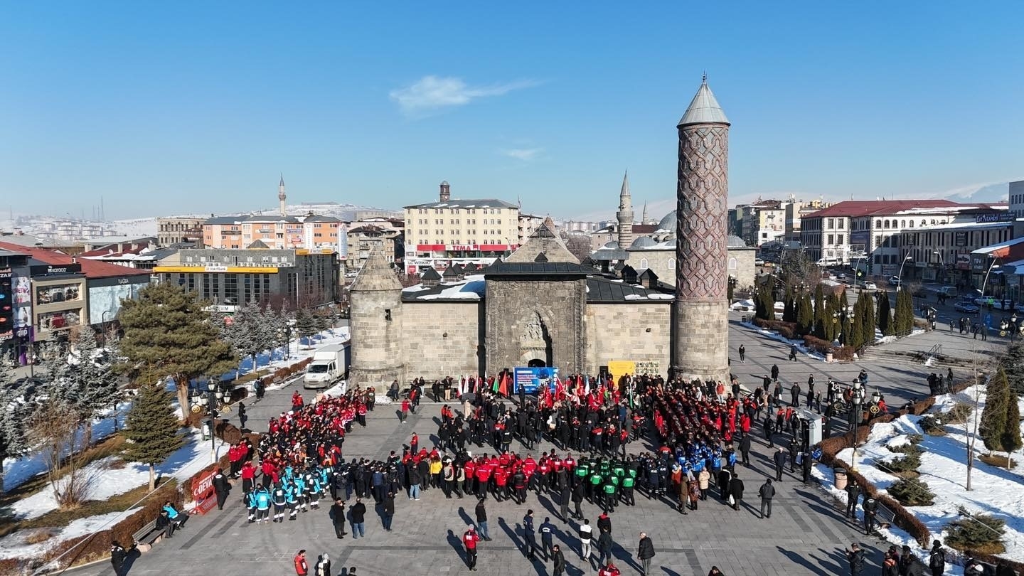 Ekonomik İş Birliği Teşkilatı ülkelerinin katılımıyla AFAD kış tatbikatı Erzurum'da yapılıyor