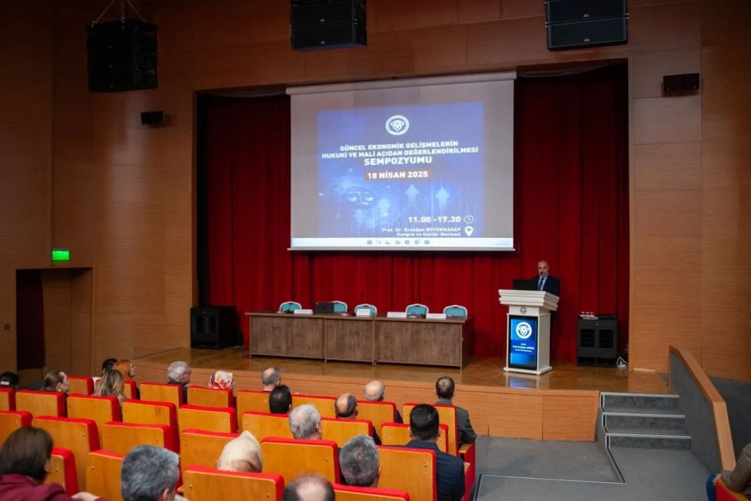 Ekonomik Gelişmelerin Değerlendirilmesi Sempozyumu düzenlendi
