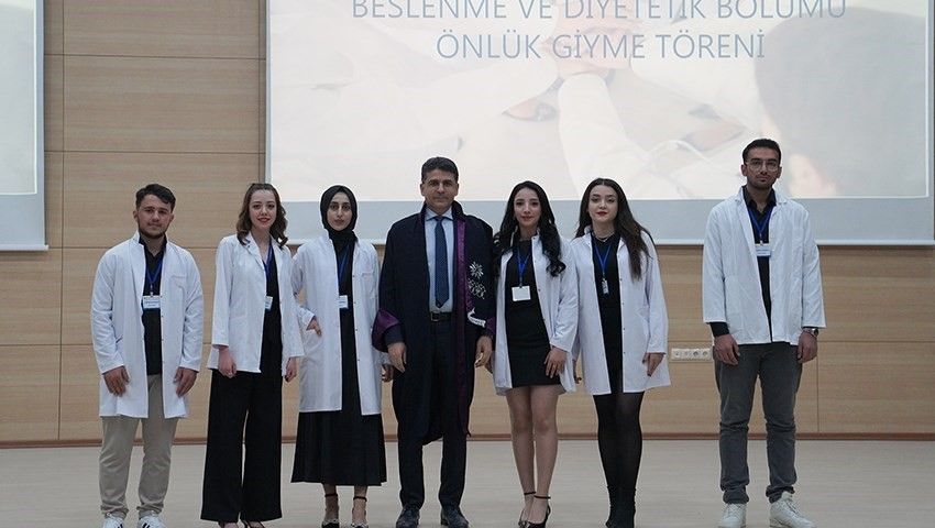ETÜ’de önlük giyme heyecanı yaşandı