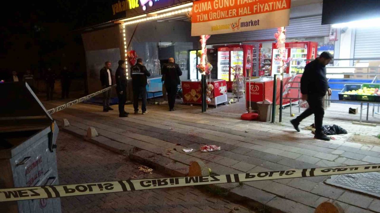 Gençlerin kavgası kanlı bitti: 1 yaralı