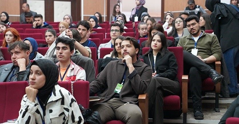 Erzurum Teknik Üniversitesi 2. Ulusal Moleküler Biyoloji ve Genetik öğrenci kongresi başladı