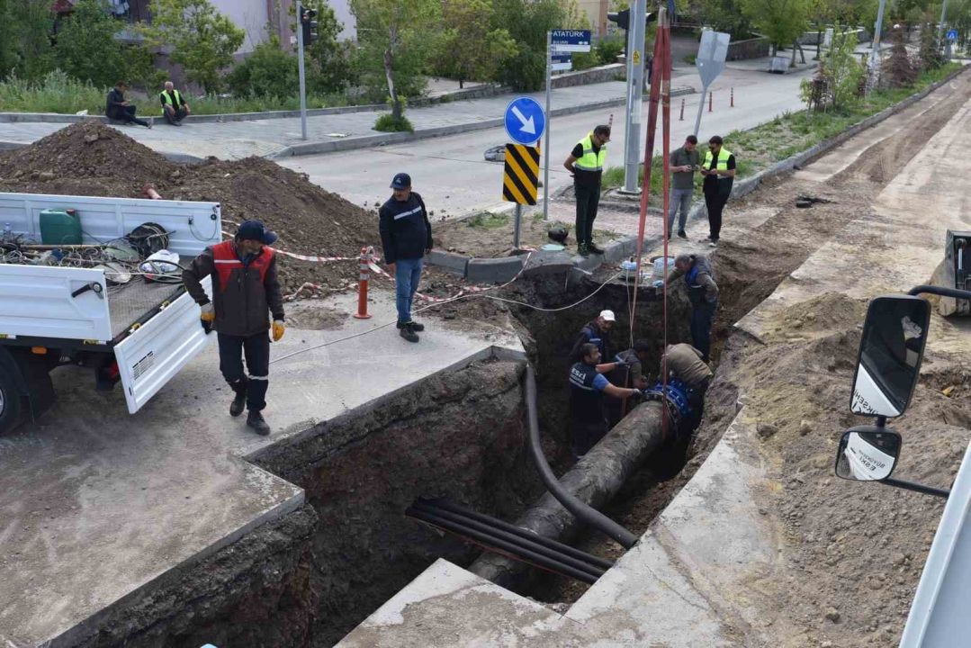 ESKİ, Yenişehir’in altyapısını yeniliyor